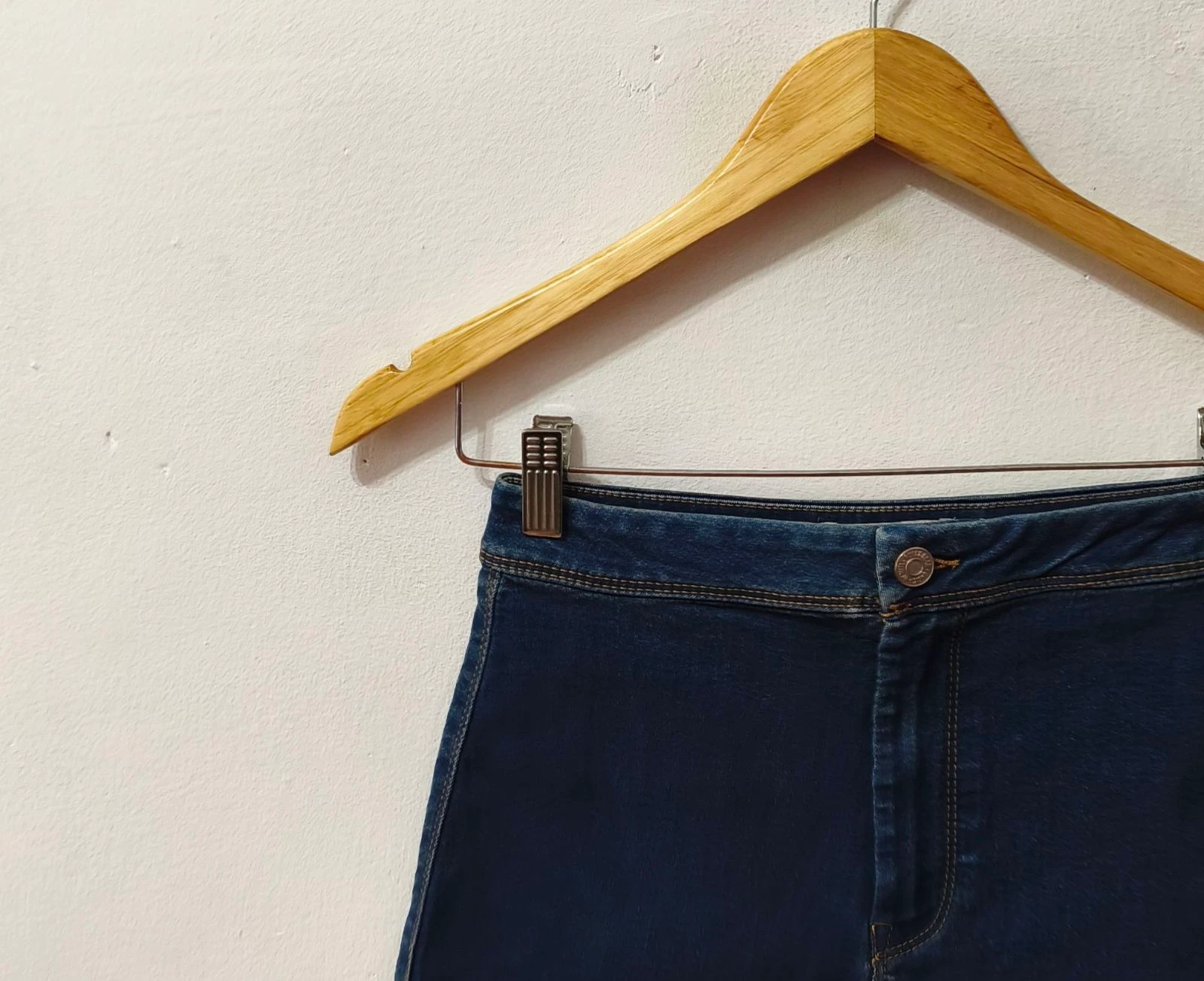Short vaquero cintura alta azul Pull&Bear mujer Talla 34 – photo 5
